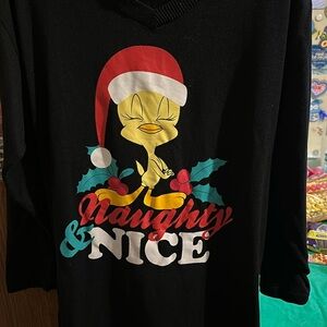 NWOT LOONEY TUNES TWEETYBIRD NAUGHTY AND NICE SLEEP GOWN